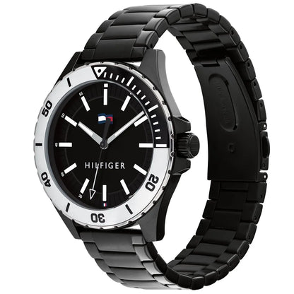 tommy hilfiger 1792014 for men