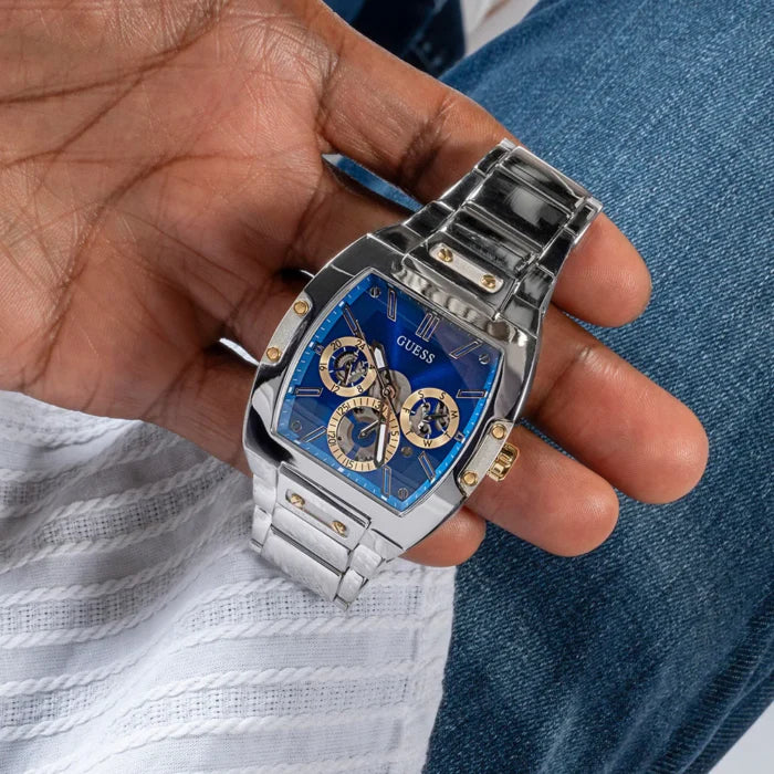 guess GW0456G5 for men