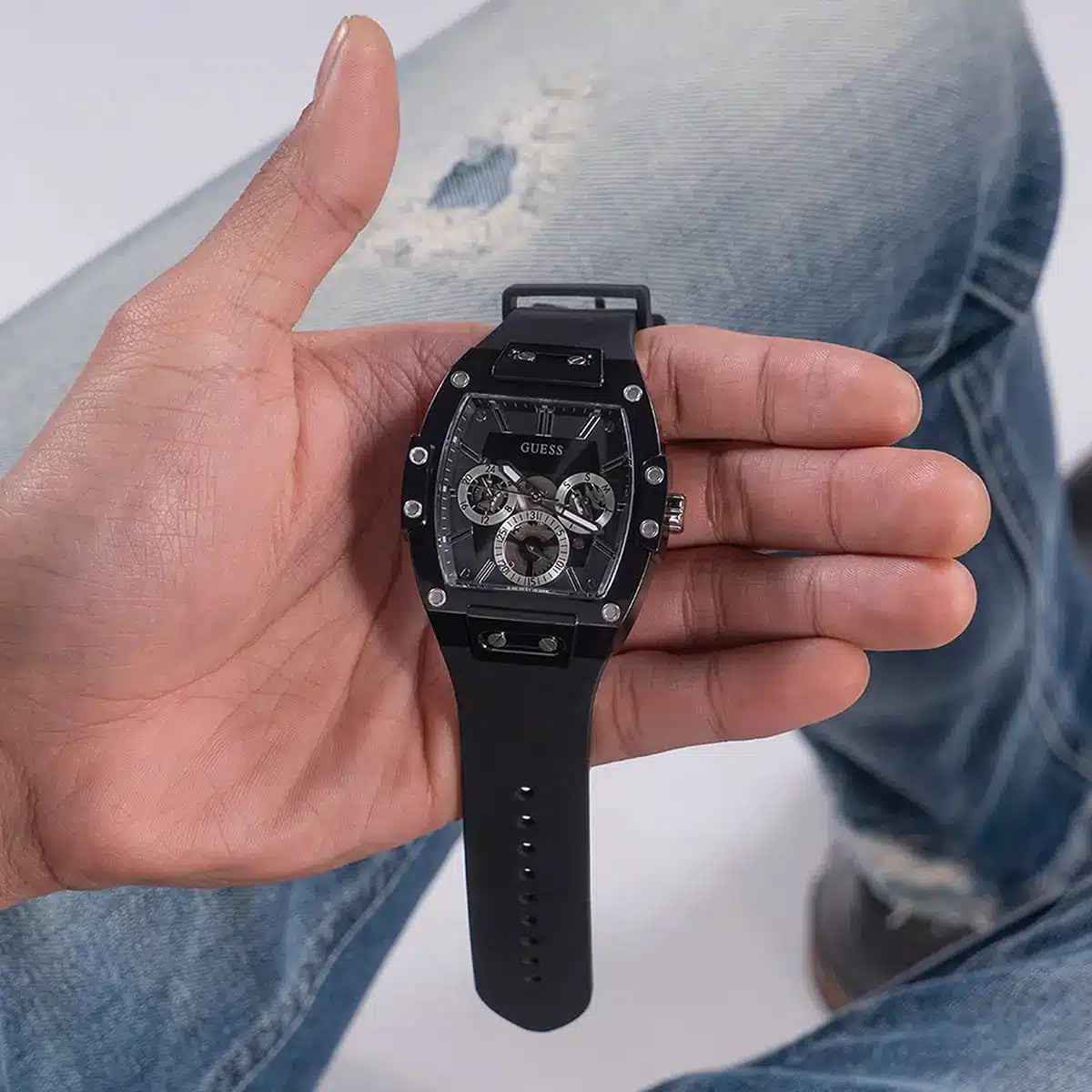guess GW0203G3 for men