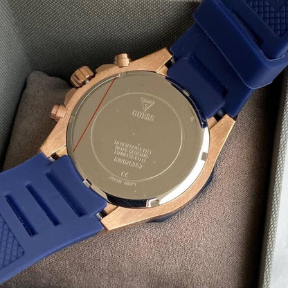guess GW0263G2 for men